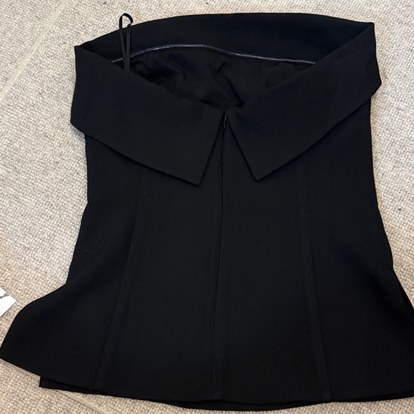 Babaton Black Strapless Tank Top - Picture 2 of 3